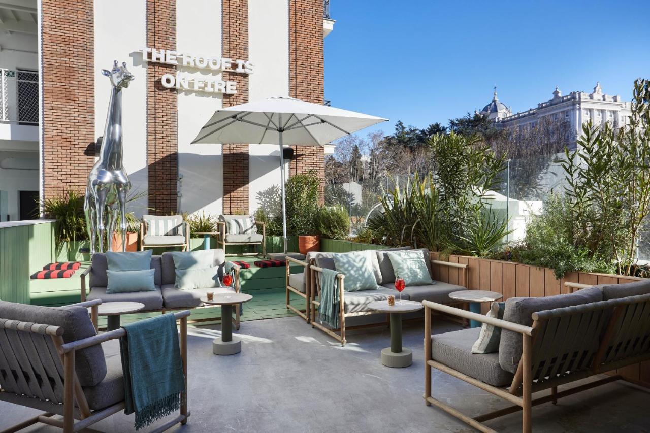 The Social Hub Madrid Hotel Exterior photo